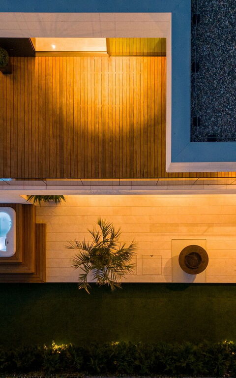 Orvas Villa 82: Idromassaggio, Piscina