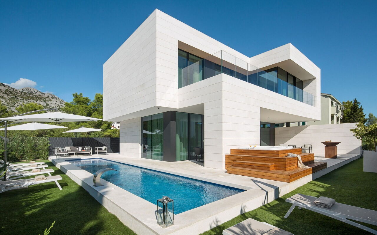 Orvas Villa 82: Esterni, Giardino, Idromassaggio, Piscina, Vista Panoramica