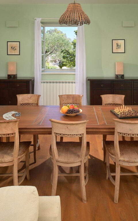 Orvas Villa 189: Sala da pranzo