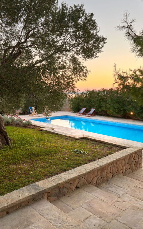 Orvas Villa 189: Giardino, Piscina