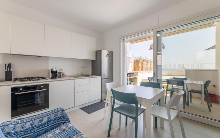 Marinaia Gran Vista Mare: Cucina, Sala da pranzo, Soggiorno