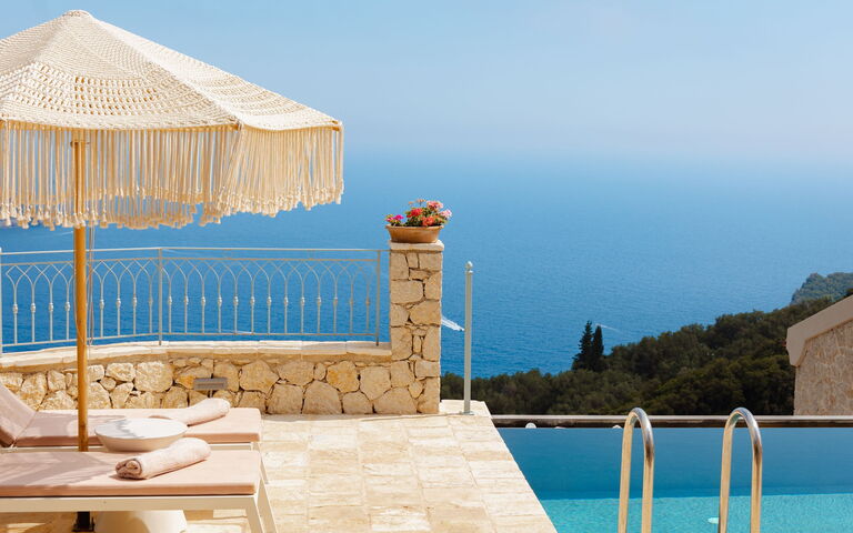 Villa Thea Mare Levantes: all'aperto, Esterni, Piscina, Vista Panoramica