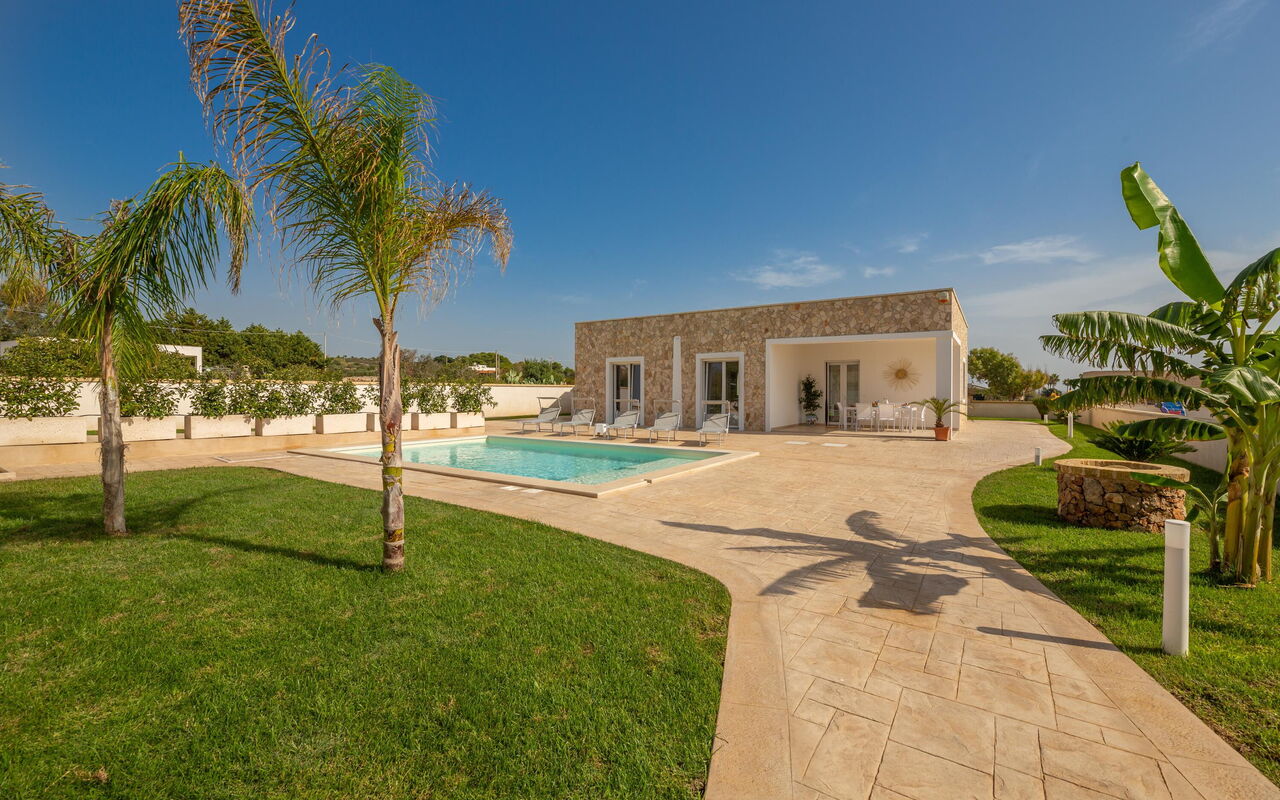 Villa Palibella: all'aperto, Entrata Principale, Esterni, Giardino, Piscina