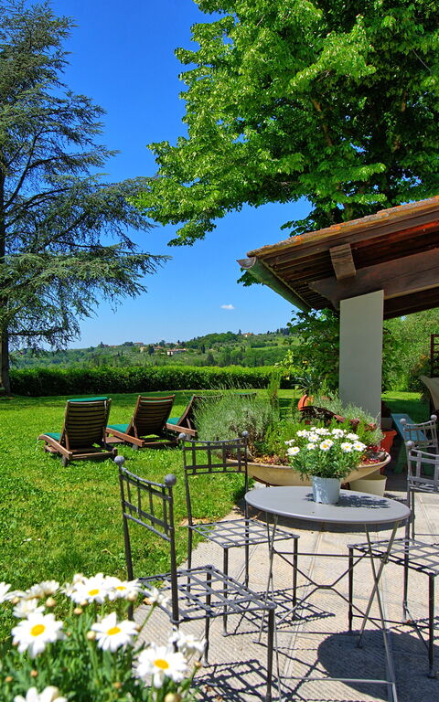 Villa Casciani: all'aperto, Giardino