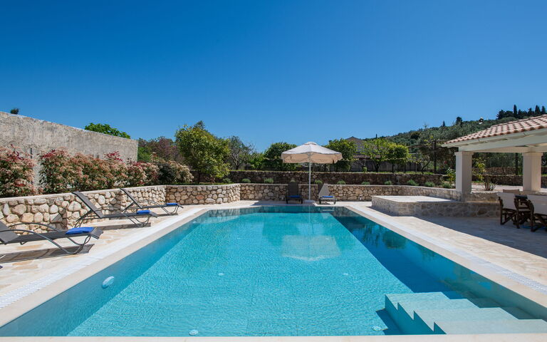 Villa Armonia: all'aperto, Esterni, Piscina