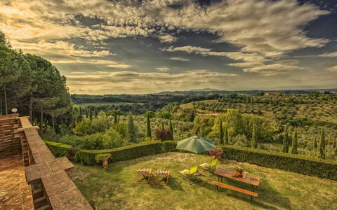 Alloggio Leccino 5: Giardino