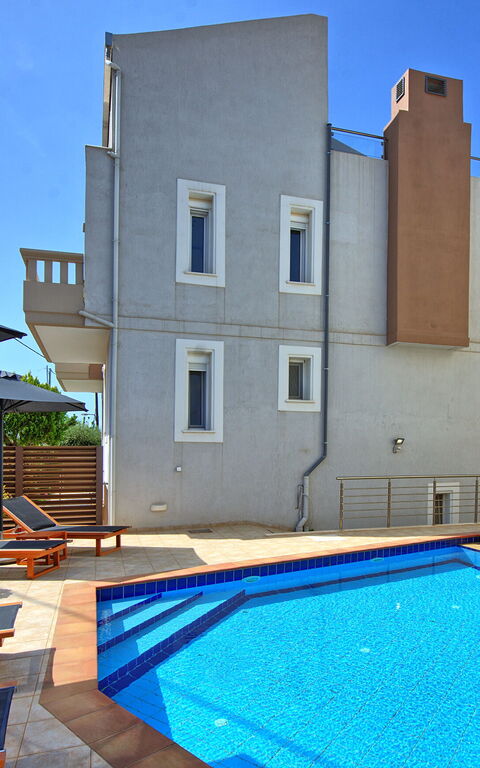 Villa Endless View: all'aperto, Autunno, Estate, Esterni, Piscina, Primavera