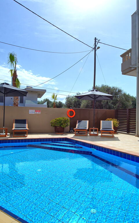 Villa Endless View: all'aperto, Autunno, Estate, Esterni, Piscina, Primavera