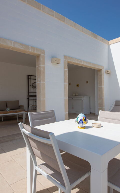 Terra Mater: all'aperto, Esterni