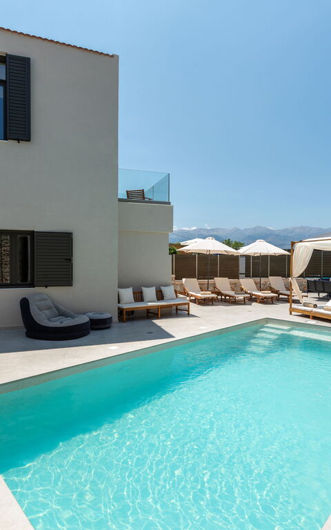 Villa Paul: all'aperto, Esterni, Giardino, Piscina