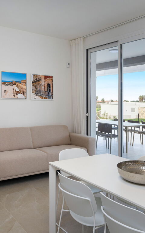 Villa Paradisus: Sala da pranzo, Soggiorno