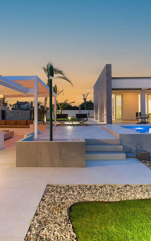 Villa Paradisus: all'aperto, Esterni, Giardino, Piscina