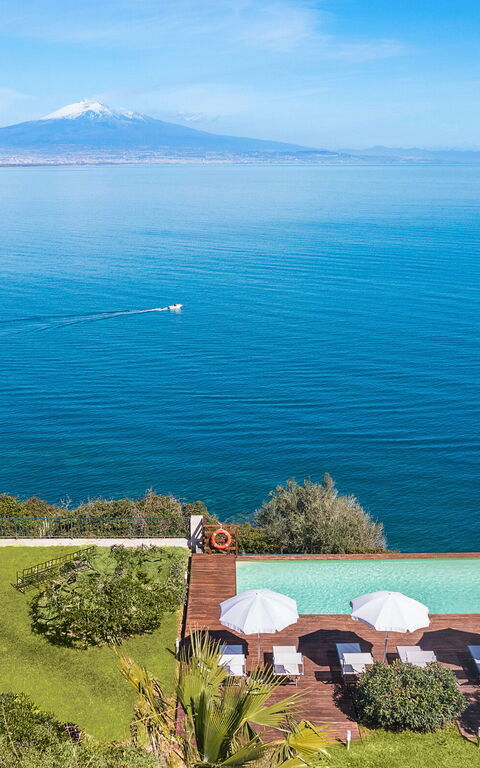 Villa Coralia: all'aperto, Esterni, Giardino, Piscina, Vista Panoramica