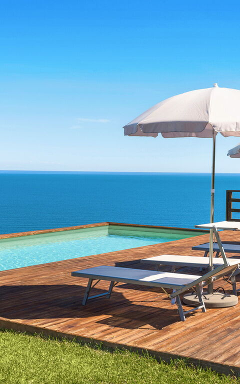 Villa Coralia: all'aperto, Esterni, Giardino, Piscina, Vista Panoramica