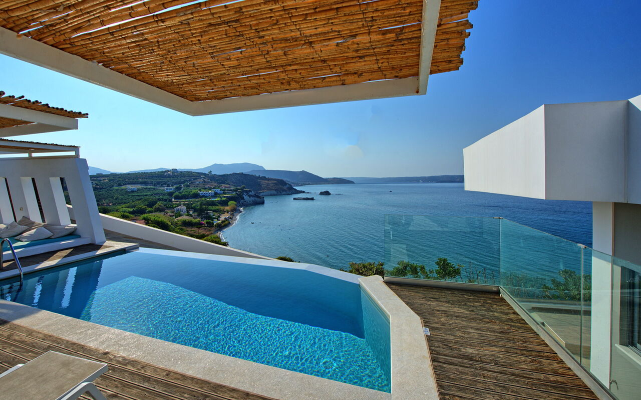 Villa Sapphire: all'aperto, Piscina, Vista Panoramica