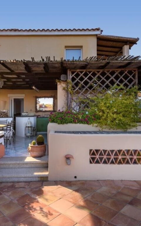 Lentischio: all'aperto, Esterni