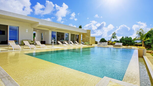 Villa Infinito: all'aperto, Esterni, Piscina