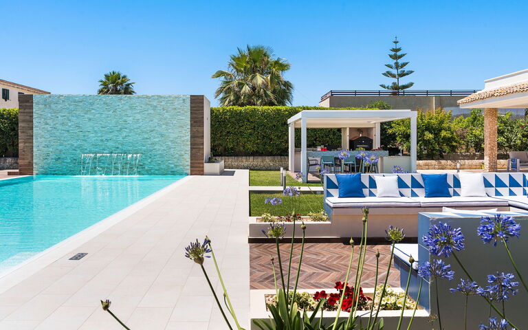 Villa Dilecta: all'aperto, Balcone / Terrazza / Patio, Esterni, Piscina