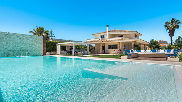 Villa Dilecta: all'aperto, Esterni, Piscina