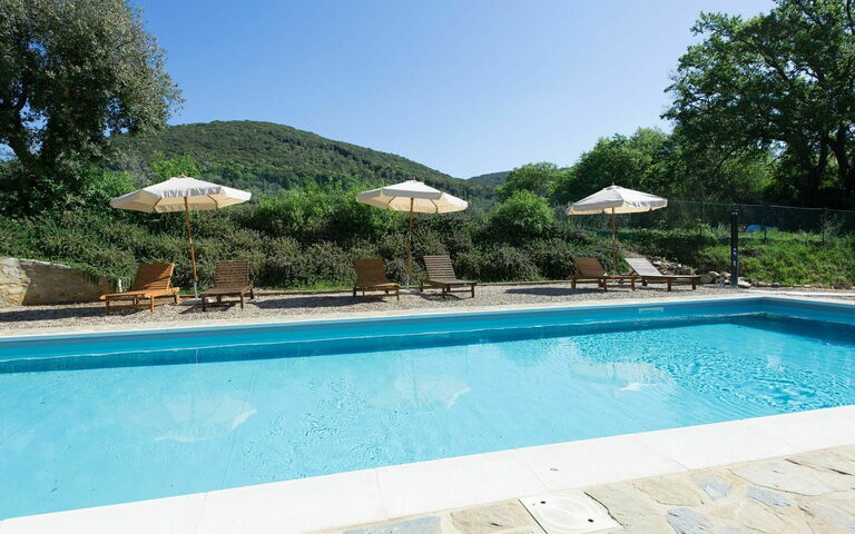 Casa Minuccia: all'aperto, Esterni, Piscina