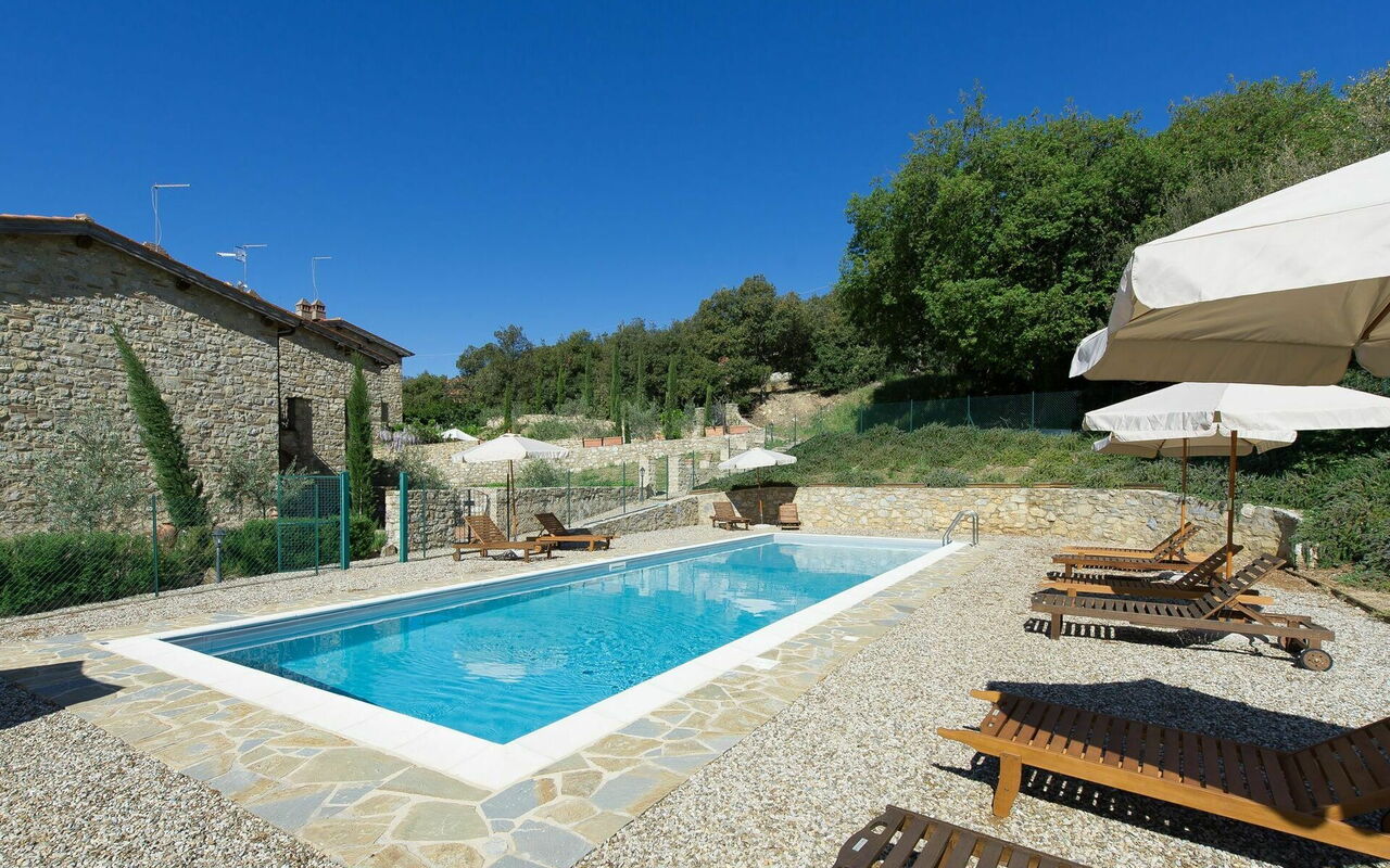 Casa Minuccia: all'aperto, Esterni, Piscina