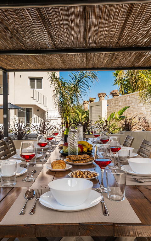 Villa Serenity: all'aperto, Balcone / Terrazza / Patio, Esterni