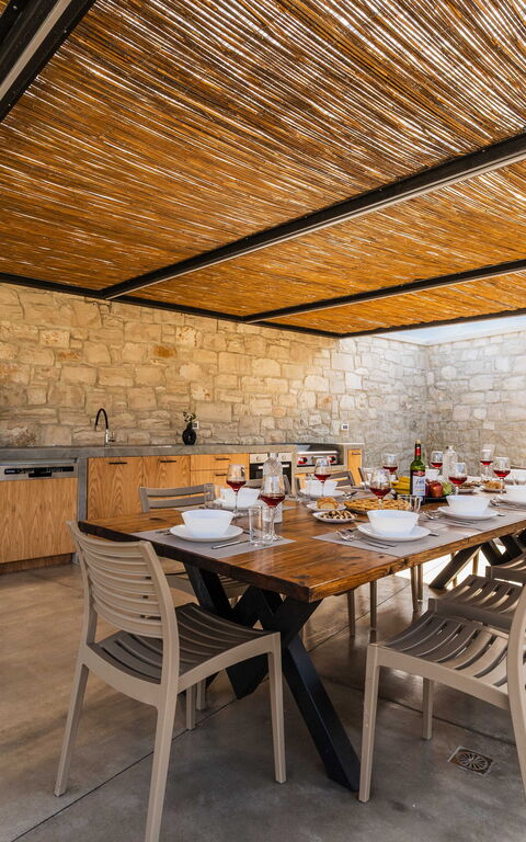 Villa Serenity: all'aperto, Balcone / Terrazza / Patio