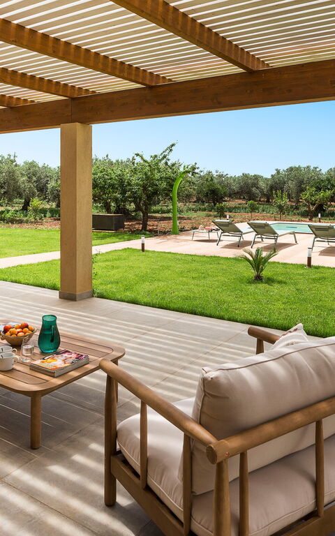 Villa Cavalè: all'aperto, Esterni