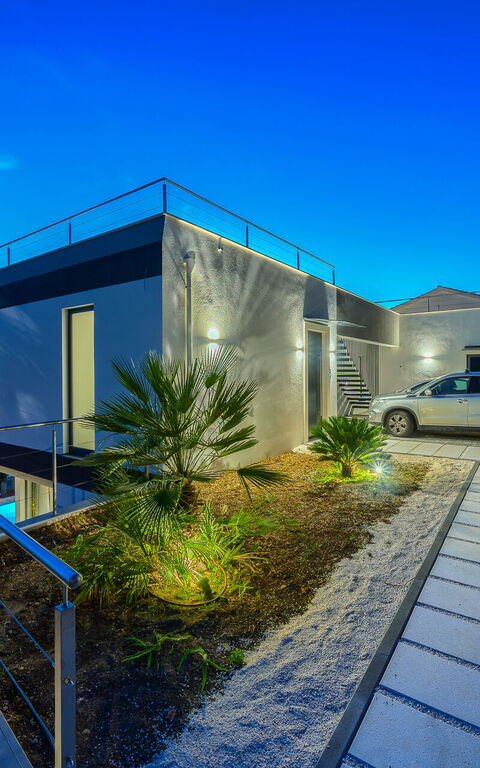 Villa Allina: Entrata Principale, Vista Panoramica