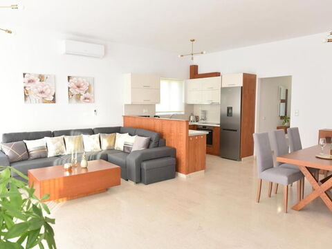 Christianna Apartments