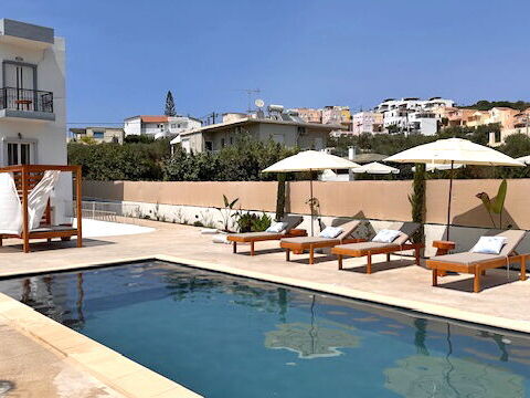 Christianna Apartments