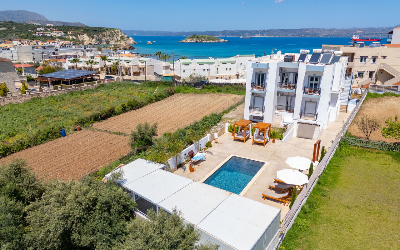 Christianna Apartments: all'aperto, Piscina, Vista Panoramica