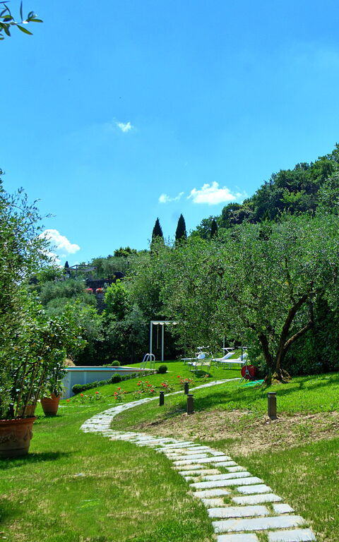Villa Marusca: all'aperto, Esterni, Giardino