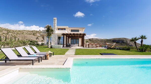 Villa Erakle: all'aperto, Esterni, Giardino, Piscina