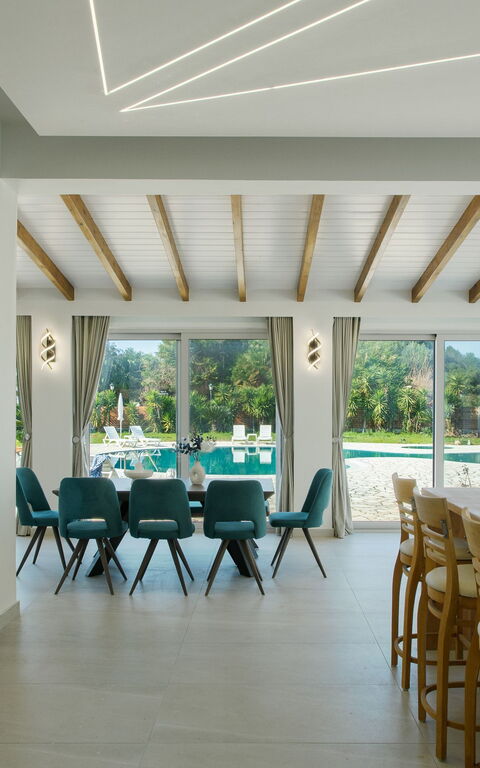 Villa Aurora Blue: Sala da pranzo, Soggiorno