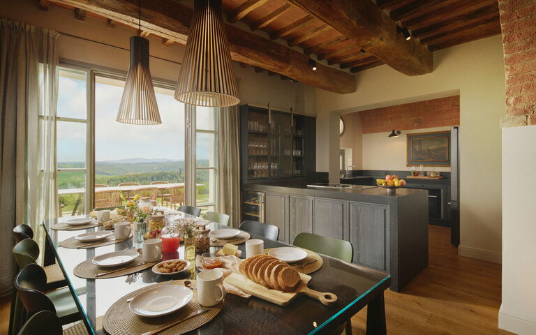 Villa Elmi: Cucina, Soggiorno