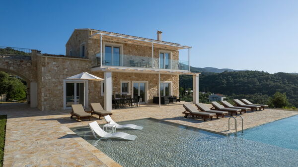 Villa Sunset: all'aperto, Esterni, Piscina