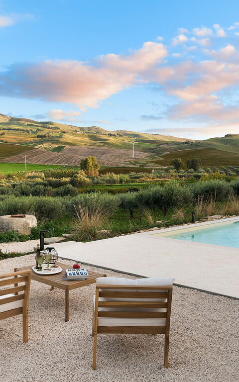 Villa Sike: all'aperto, Esterni, Piscina, Vista Panoramica