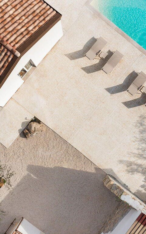 Villa Sike: all'aperto, Esterni, Piscina