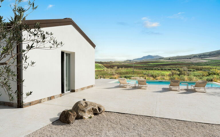 Villa Sike: all'aperto, Esterni, Piscina, Vista Panoramica