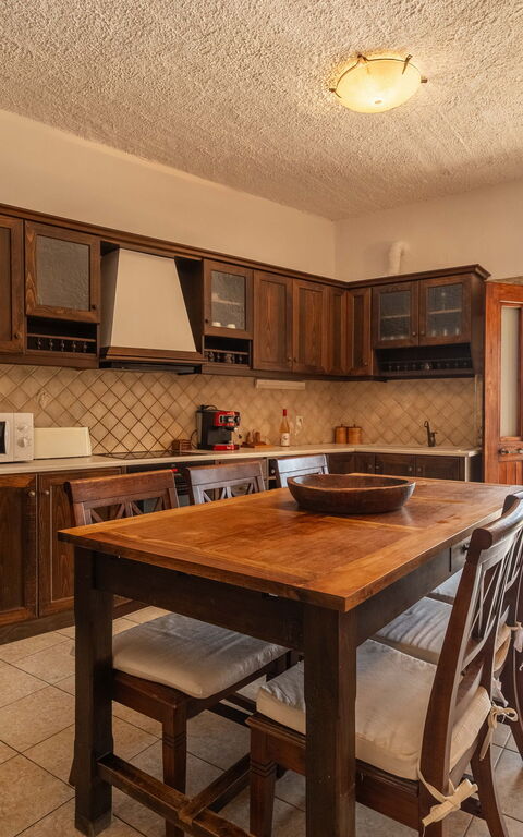 Villa Faye: Cucina, Sala da pranzo