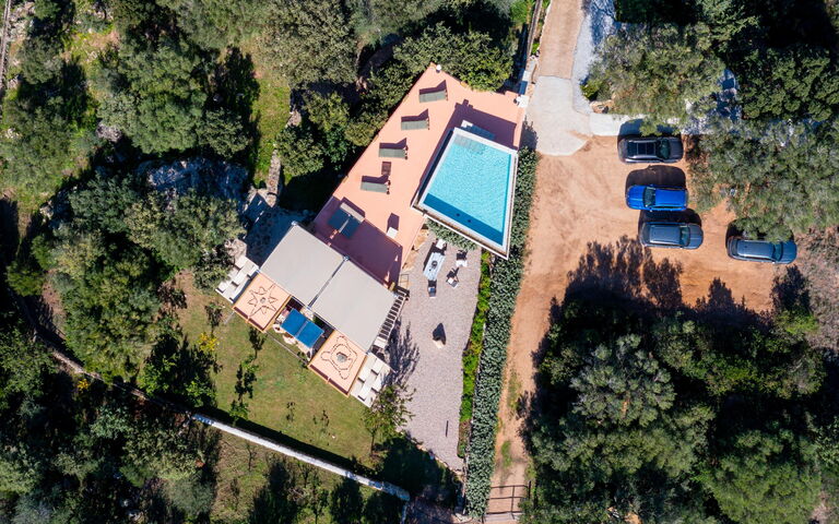 Villa Sole Tra i Ginepri: Piscina, Vista Panoramica