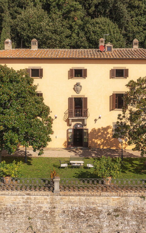 Villa Laparelli Pitti: all'aperto, Esterni
