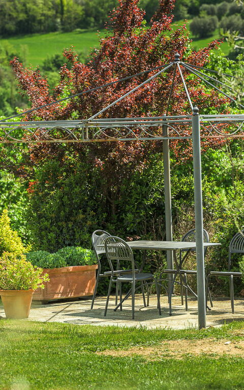 Villa la Contea: all'aperto, Esterni, Giardino