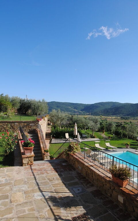 Villa Le Corchie: all'aperto, Esterni, Giardino, Piscina