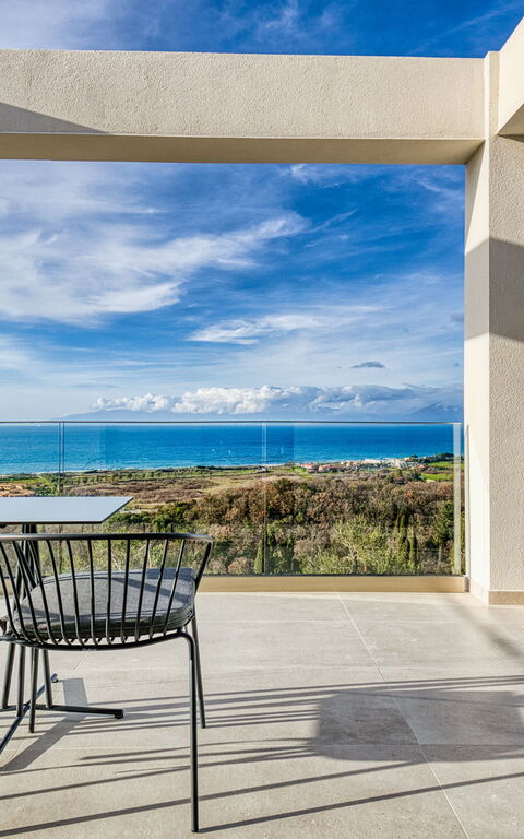 Villa Dominante: all'aperto, Balcone / Terrazza / Patio, Esterni, Vista Panoramica