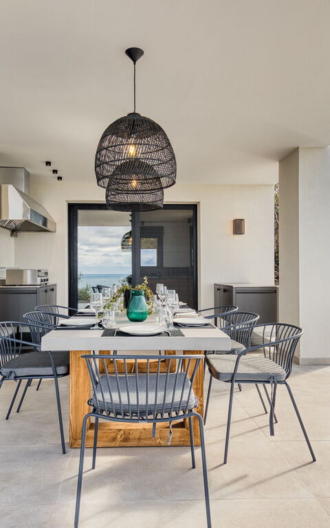 Villa Dominante: all'aperto, Balcone / Terrazza / Patio, Esterni