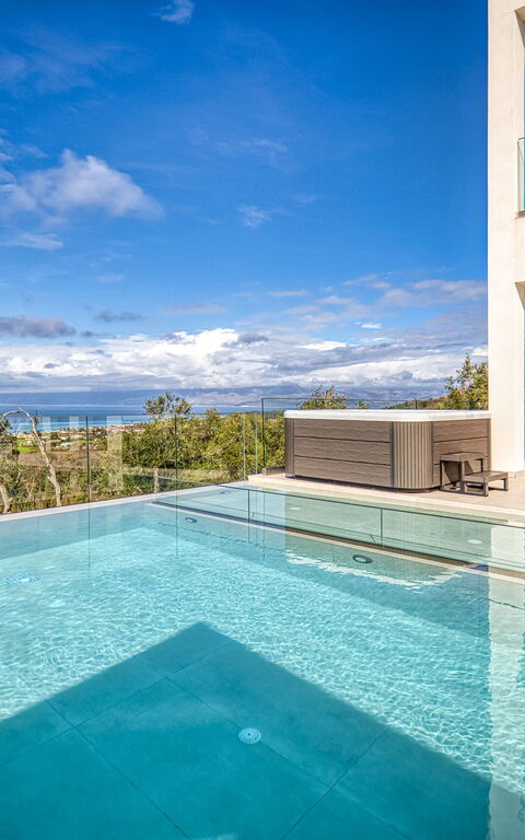 Villa Dominante: all'aperto, Esterni, Piscina, Vista Panoramica