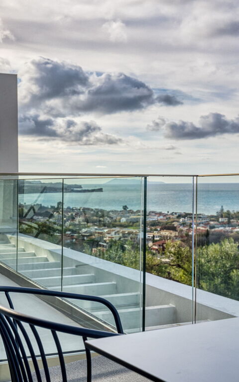 Villa Dominante: all'aperto, Balcone / Terrazza / Patio, Esterni, Vista Panoramica