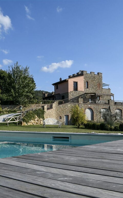 Villa Torresassa: all'aperto, Esterni, Piscina